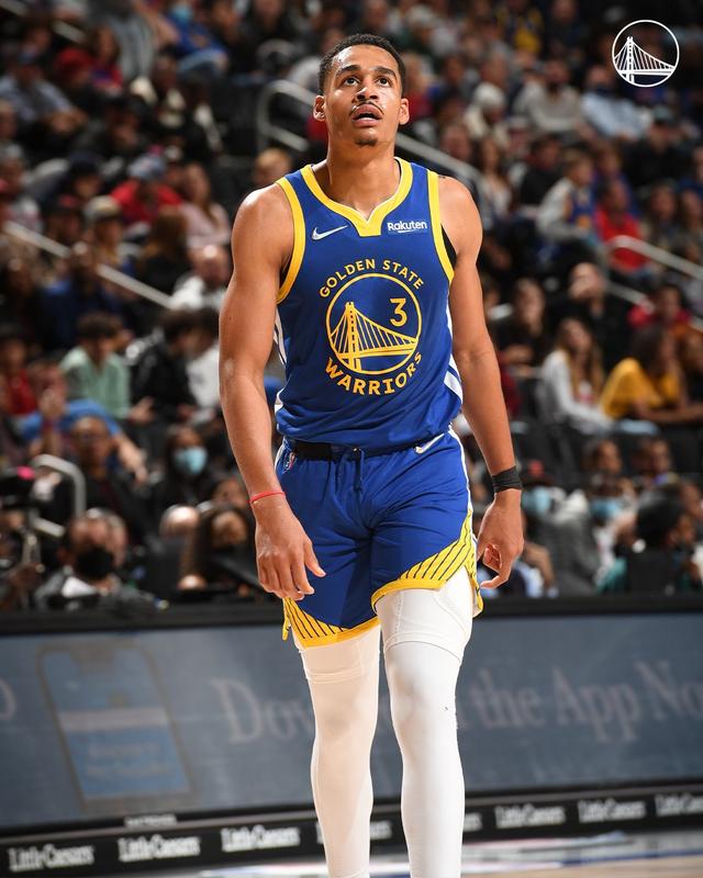 九游体育官网-今夜法兰克福备战欧篮联，远射贴柱细节曝光，悬念犹存，阵容厚度经受考验(fm2023中锋)